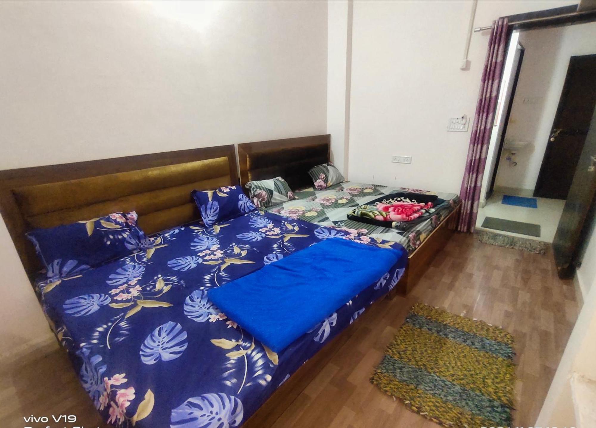 Deviksha Home Stay Уджайн Екстериор снимка